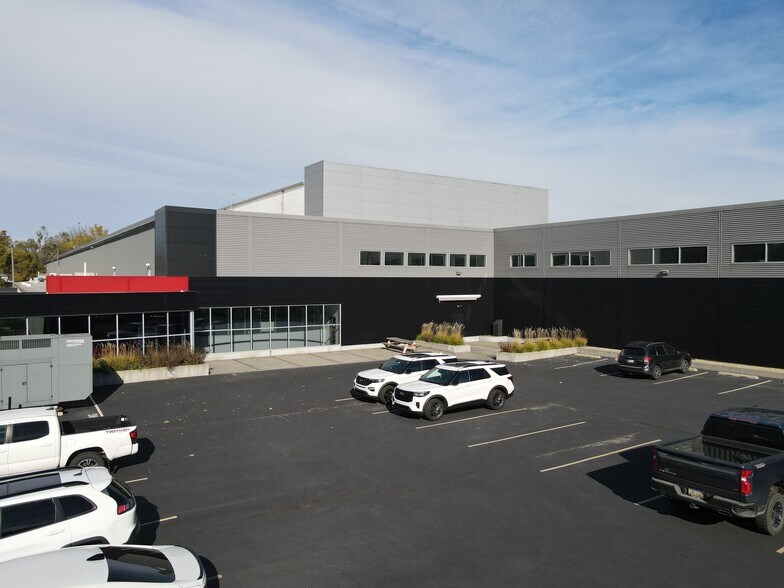 More Photos Of 408 S Byrkit St, Mishawaka Industrial For Sale