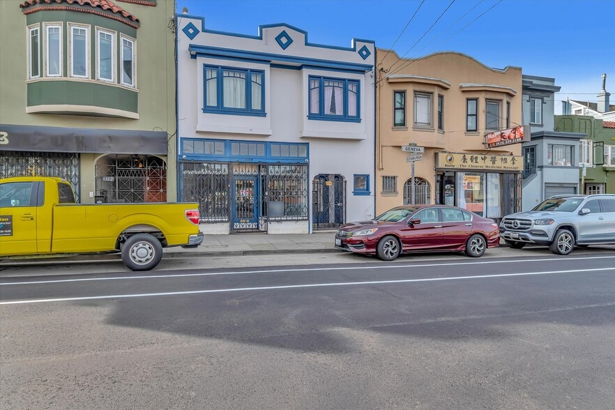 More Photos Of 1156-1158 Geneva Ave, San Francisco Flex For Sale