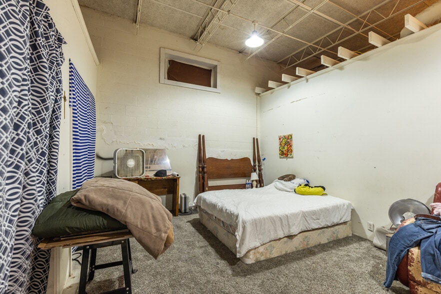 More Photos Of 8871 Griffith Rd, Nashville Warehouse For Sale