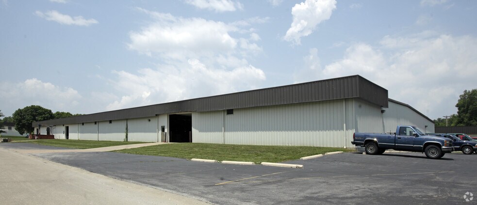 More Photos Of 900 Biltmore Dr, Fenton Manufacturing For Sale