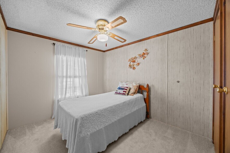 More Photos Of 2556 Ocean Hwy W, Shallotte Specialty For Sale