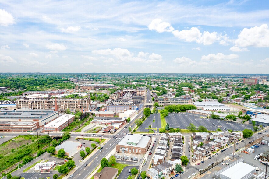 More Photos Of 2450 W Hunting Park Ave, Philadelphia Unknown For Lease