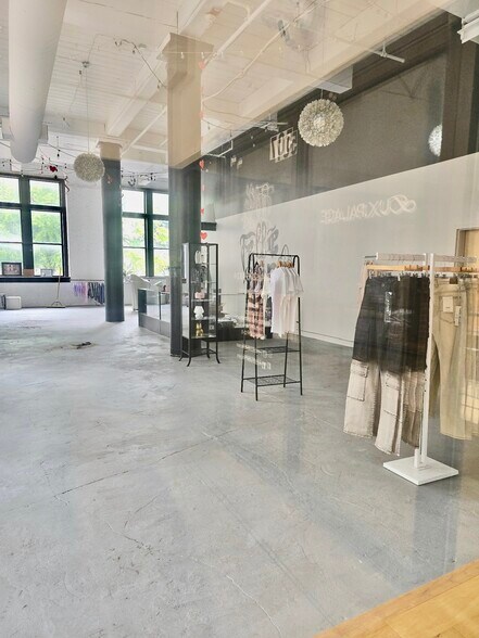 More Photos Of 1300 Washington Ave, Saint Louis Storefront For Sale
