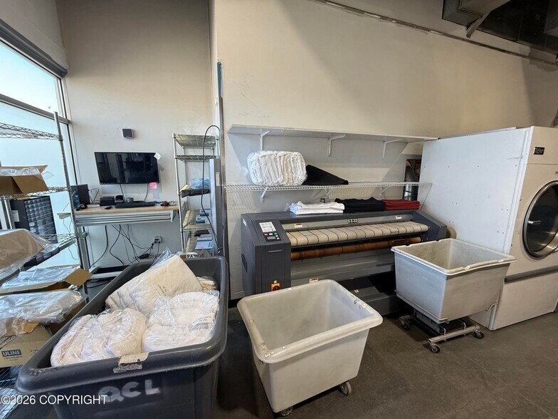 More Photos Of 409 W Fireweed Ln, Anchorage Storefront Retail Office For Sale