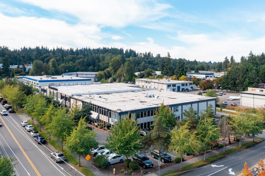 More Photos Of 11155 120th Ave NE, Kirkland Manufacturing For Lease