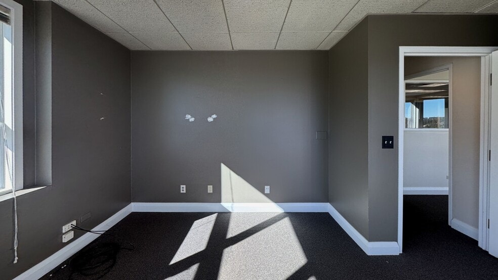 More Photos Of 538 Commons Dr, Golden Loft Creative Space For Sale