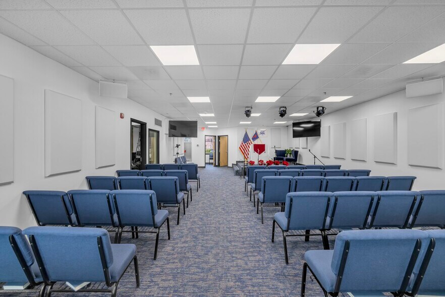 More Photos Of 459 Herndon Pky, Herndon Medical For Lease