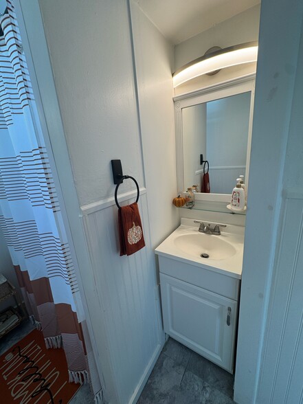More Photos Of 41 Atlantic St, Keyport Apartments For Sale