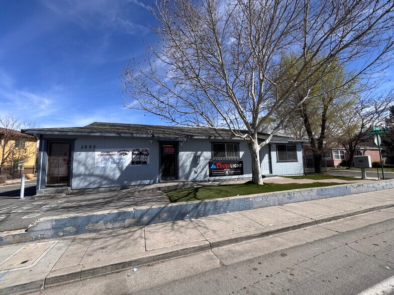 More Photos Of 3890 Neil Rd, Reno Apartments For Sale