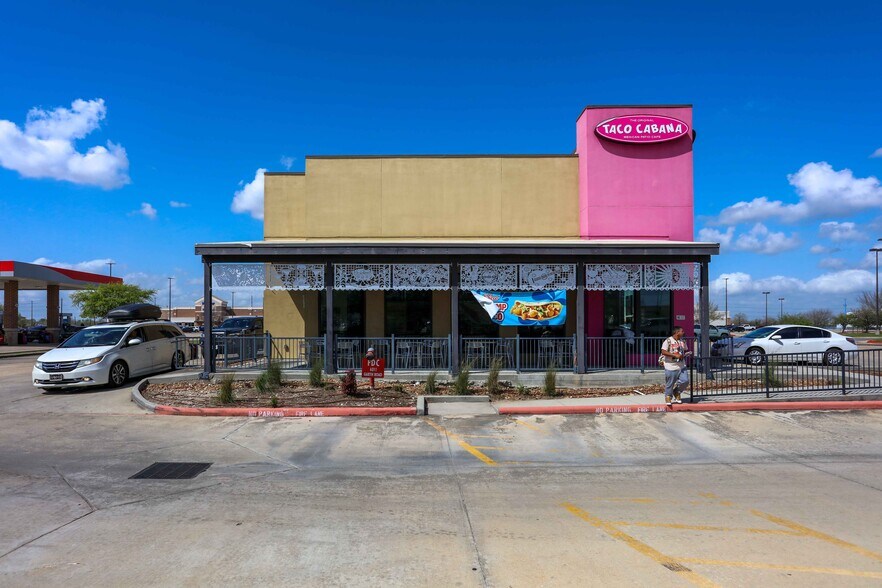 More Photos Of 6311 Garth Rd, Baytown Fast Food For Sale