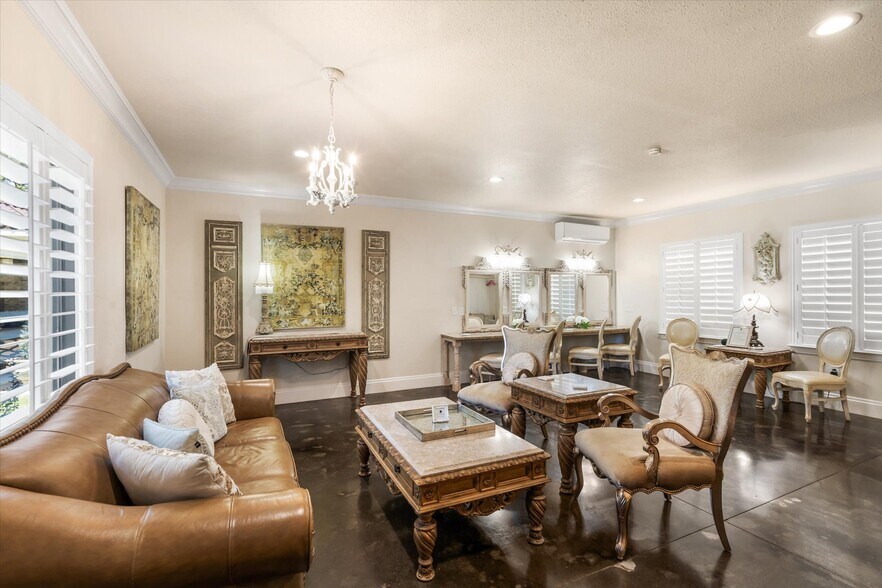 More Photos Of 7700 Glen Rose Hwy, Granbury Lodge Meeting Hall For Sale