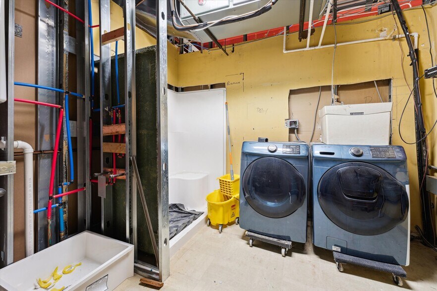 More Photos Of 3333 Brecksville Rd, Richfield Office For Lease