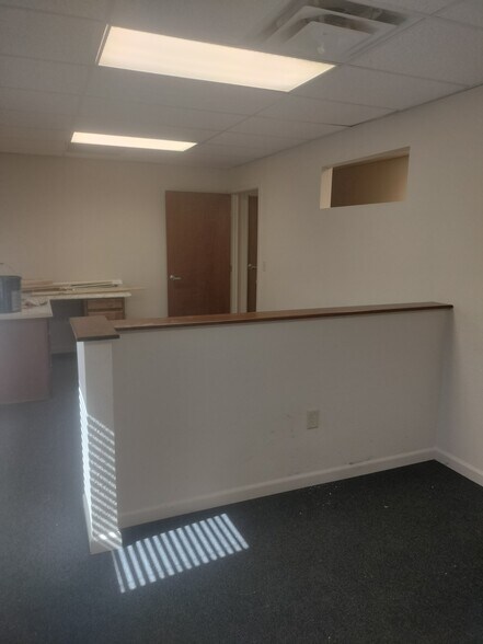 More Photos Of 805 Eagleridge Blvd, Pueblo Office For Lease