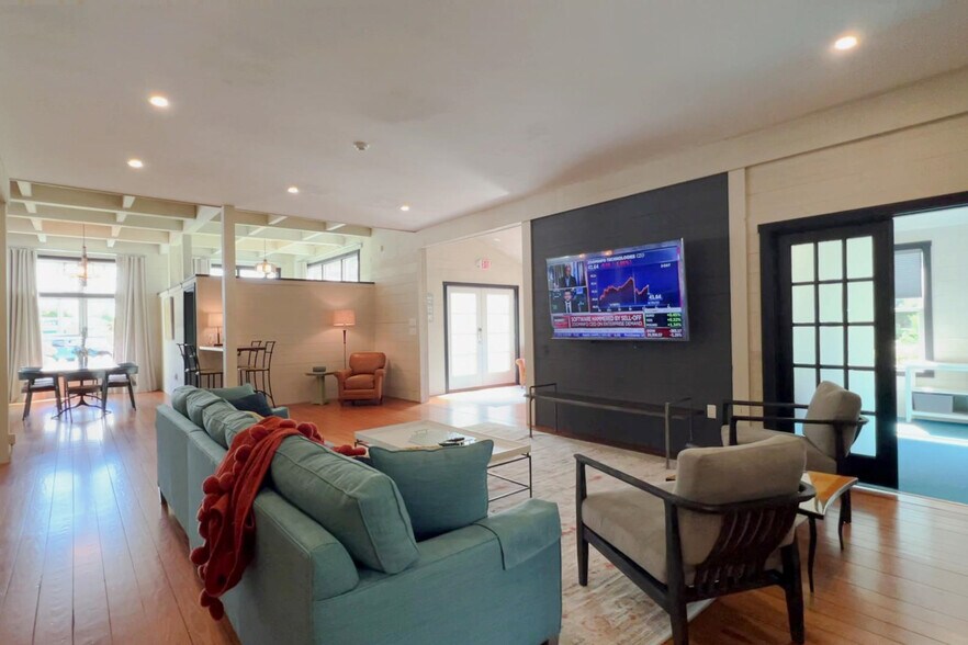 More Photos Of 156 Teaticket Hwy, Falmouth Freestanding For Sale