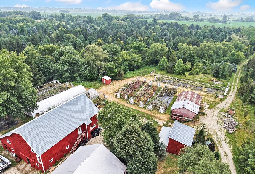 More Photos Of 3004 Stieg Rd, Woodstock Garden Center For Sale