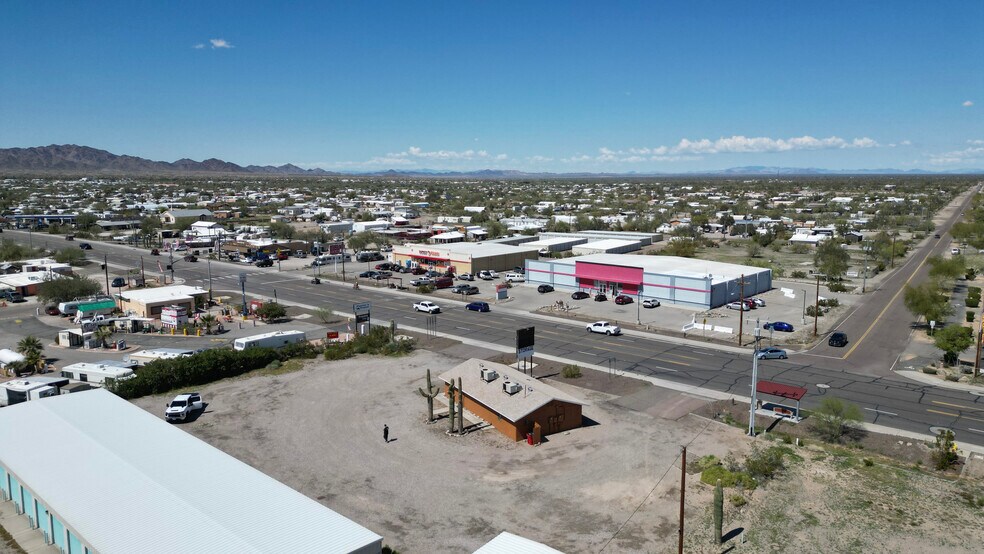 More Photos Of 511 E Main St, Quartzsite Flex For Lease
