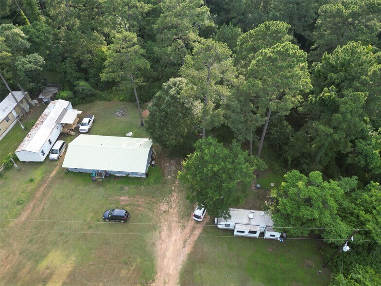 More Photos Of 17306 Brittany Ln, Plantersville Specialty For Sale