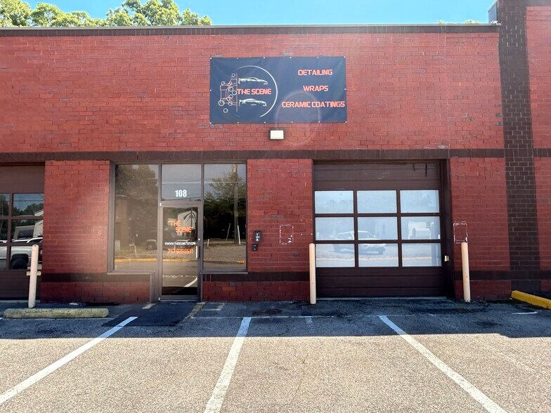 More Photos Of 376 N Witchduck Rd, Virginia Beach Light Manufacturing For Lease