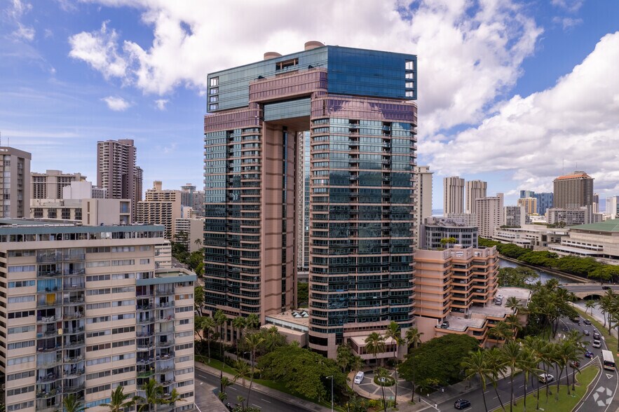 More Photos Of 1888 Kalakaua Ave, Honolulu Apartments For Lease