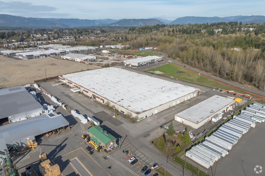 More Photos Of 19405 68th Dr NE, Arlington Manufacturing For Lease