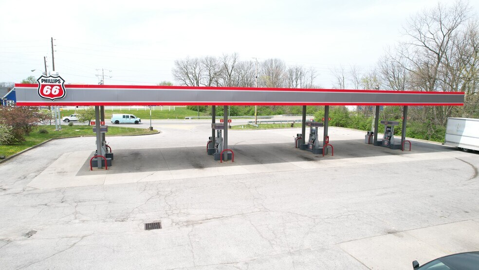 More Photos Of 5252 W Troy Ave, Indianapolis Service Station For Sale