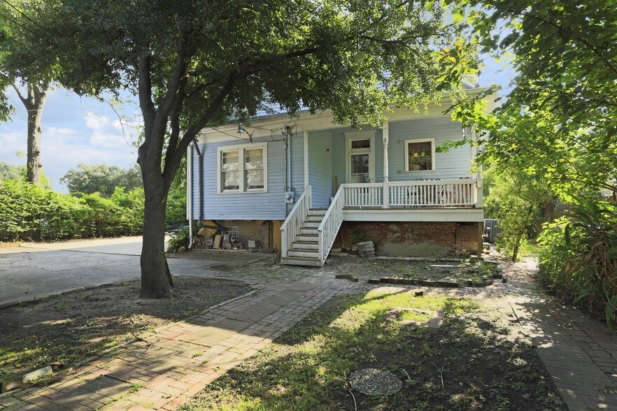 More Photos Of 1229 Heights Blvd, Houston Loft Creative Space For Lease