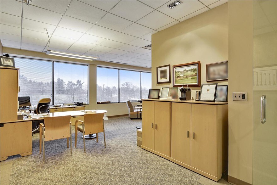 More Photos Of 804 W Diamond Ave, Gaithersburg Unknown For Lease