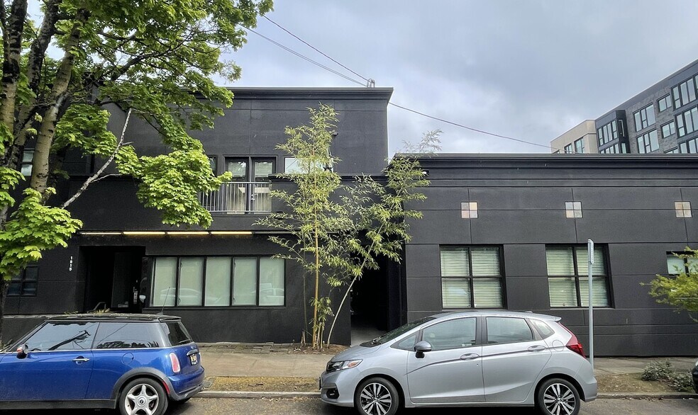More Photos Of 1305 NW 18th Ave, Portland Loft Creative Space For Lease