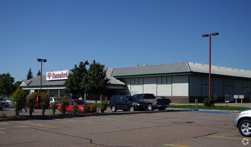 More Photos Of 21 Essex Way, Essex Junction Storefront For Lease