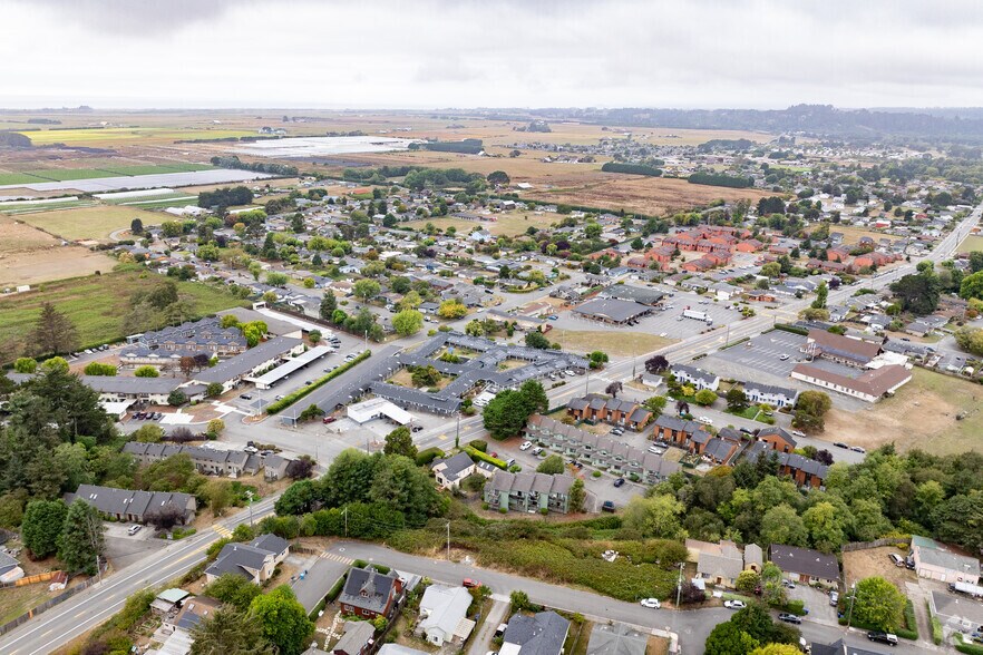 More Photos Of 2351 Westwood Ct, Arcata Apartments For Sale