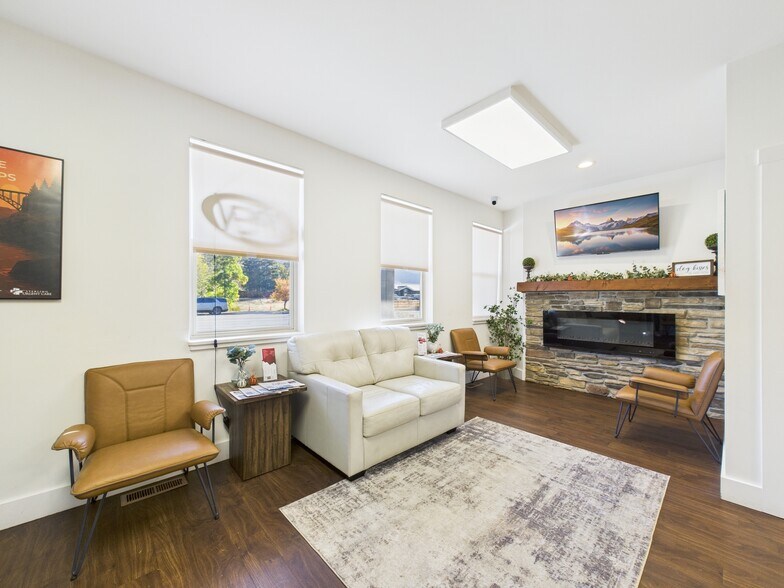 More Photos Of 507 S Main St, Hailey Office For Sale