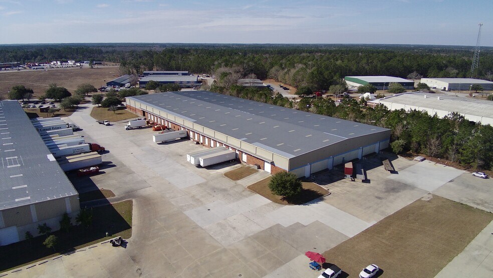 More Photos Of 138 Industrial Blvd, Rincon Warehouse For Lease