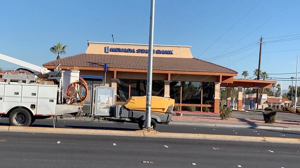 More Photos Of 3703 E Flamingo Rd, Las Vegas Fast Food For Lease