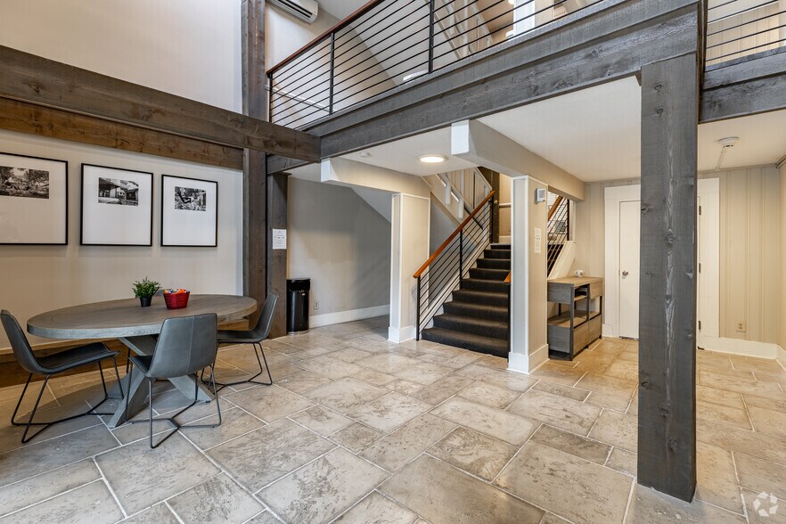 More Photos Of 55 Pharr Rd NW, Atlanta Apartments For Sale