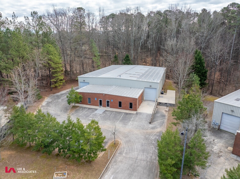 More Photos Of 121 Holt Industrial Cir, Acworth Warehouse For Sale
