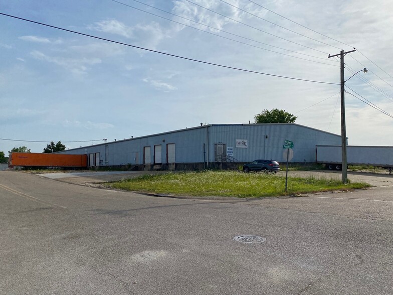 Primary Photo Of 2619 S President Street Ext, Tupelo Distribution For Lease