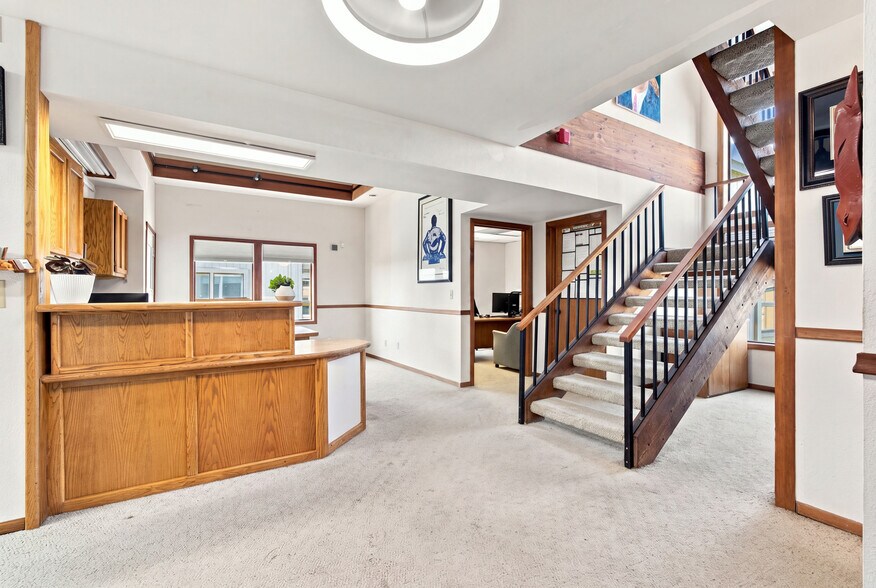 More Photos Of 5000 Bechelli Ln, Redding Office For Sale