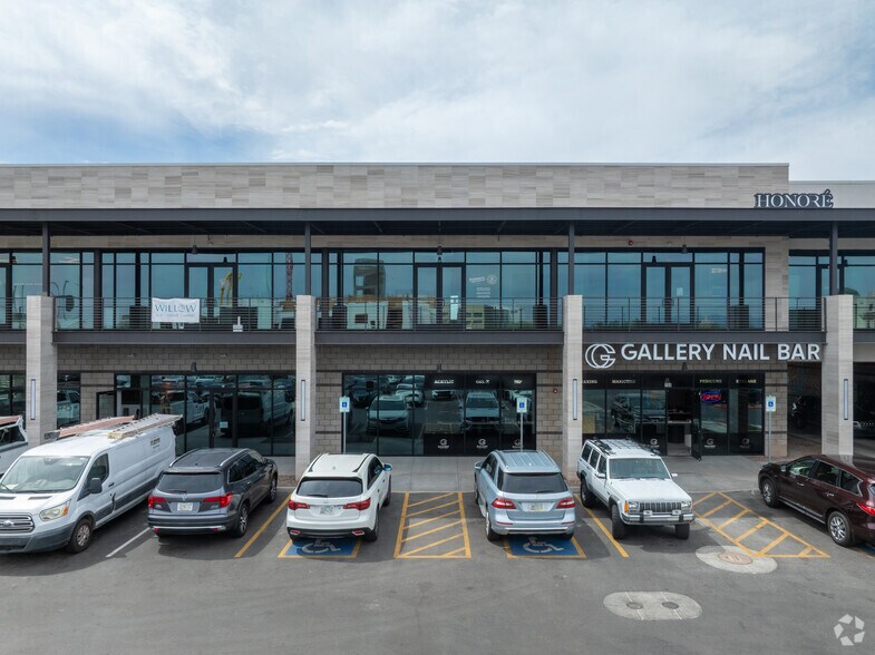 More Photos Of 3635 S Val Vista Dr, Gilbert Freestanding For Lease