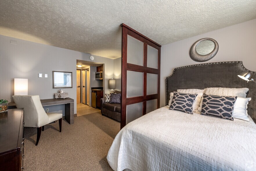 More Photos Of 2901 Euclid Ave, Cleveland Apartments For Sale