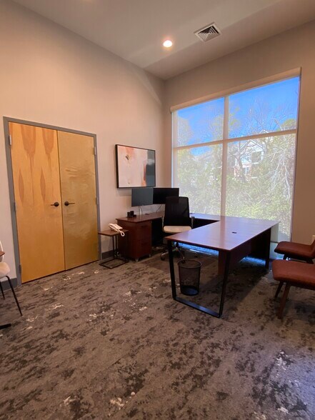 More Photos Of 720 Piper Farm Rd, Fayetteville Office For Lease