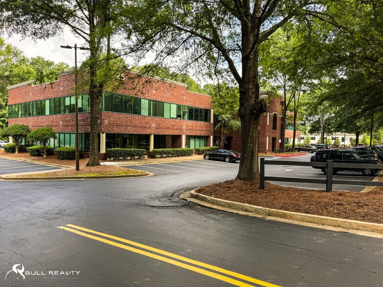 More Photos Of 1925 Vaughn Rd NW, Kennesaw Office For Lease