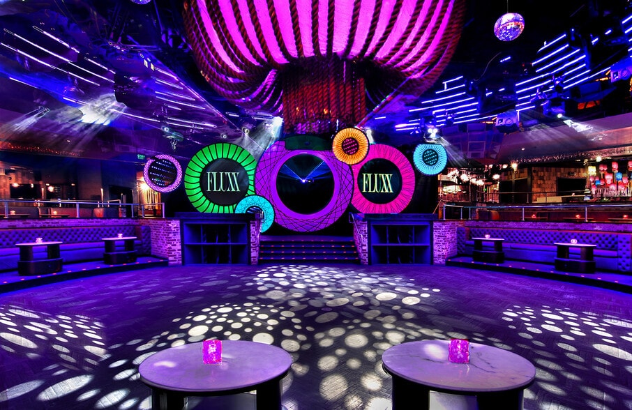 More Photos Of 500-502 4th Ave, San Diego Freestanding For Sale