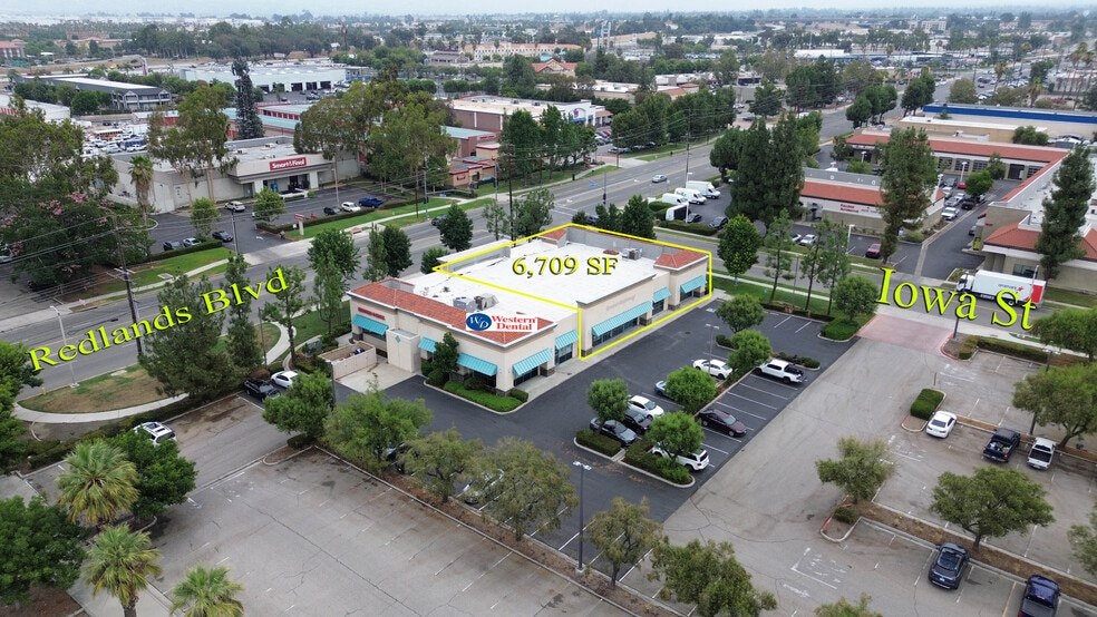 More Photos Of 1715 W Redlands Blvd, Redlands Storefront Retail Office For Lease