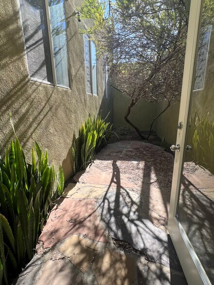 More Photos Of 8334-8336 W 3rd St, Los Angeles Storefront For Lease