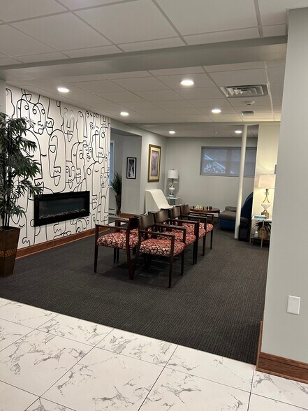 More Photos Of 70 Linwood Ave, Orchard Park Office For Sale