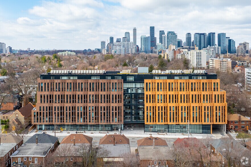 More Photos Of 1718 Bayview Ave, Toronto Apartments For Sale