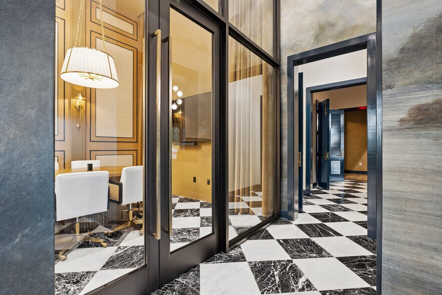 More Photos Of 3095 Soperton Dr, Bluffton Light Distribution For Sale