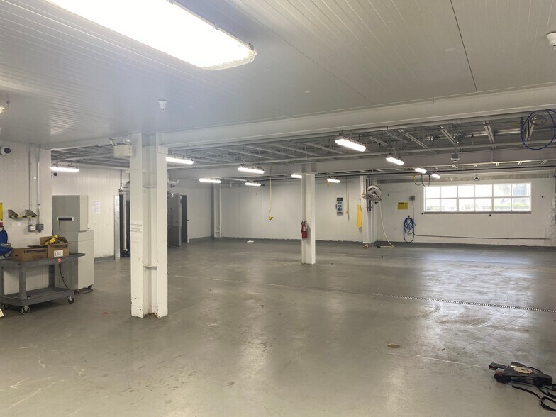 More Photos Of 3080 Hilltop Rd, Moss Landing Refrigeration Cold Storage For Sale