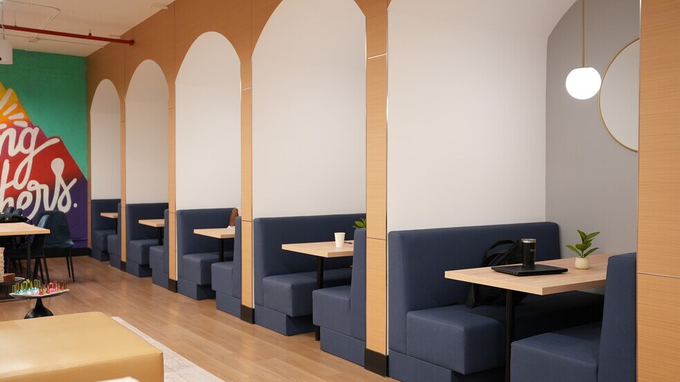 More Photos Of 1100 Brickell Bay Dr, Miami Coworking Space