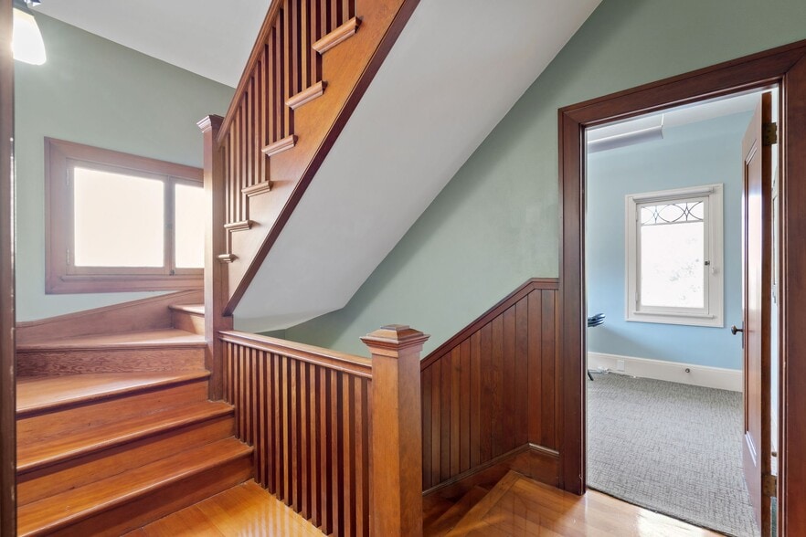 More Photos Of 1650 The Alameda, San Jose Office For Sale